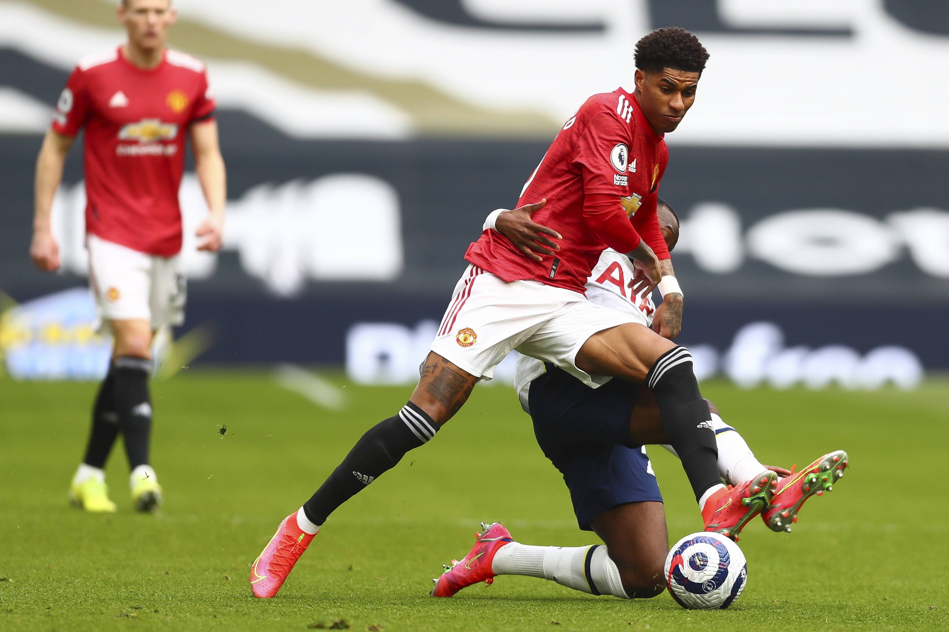 是拜仁眼下 是拜仁眼下