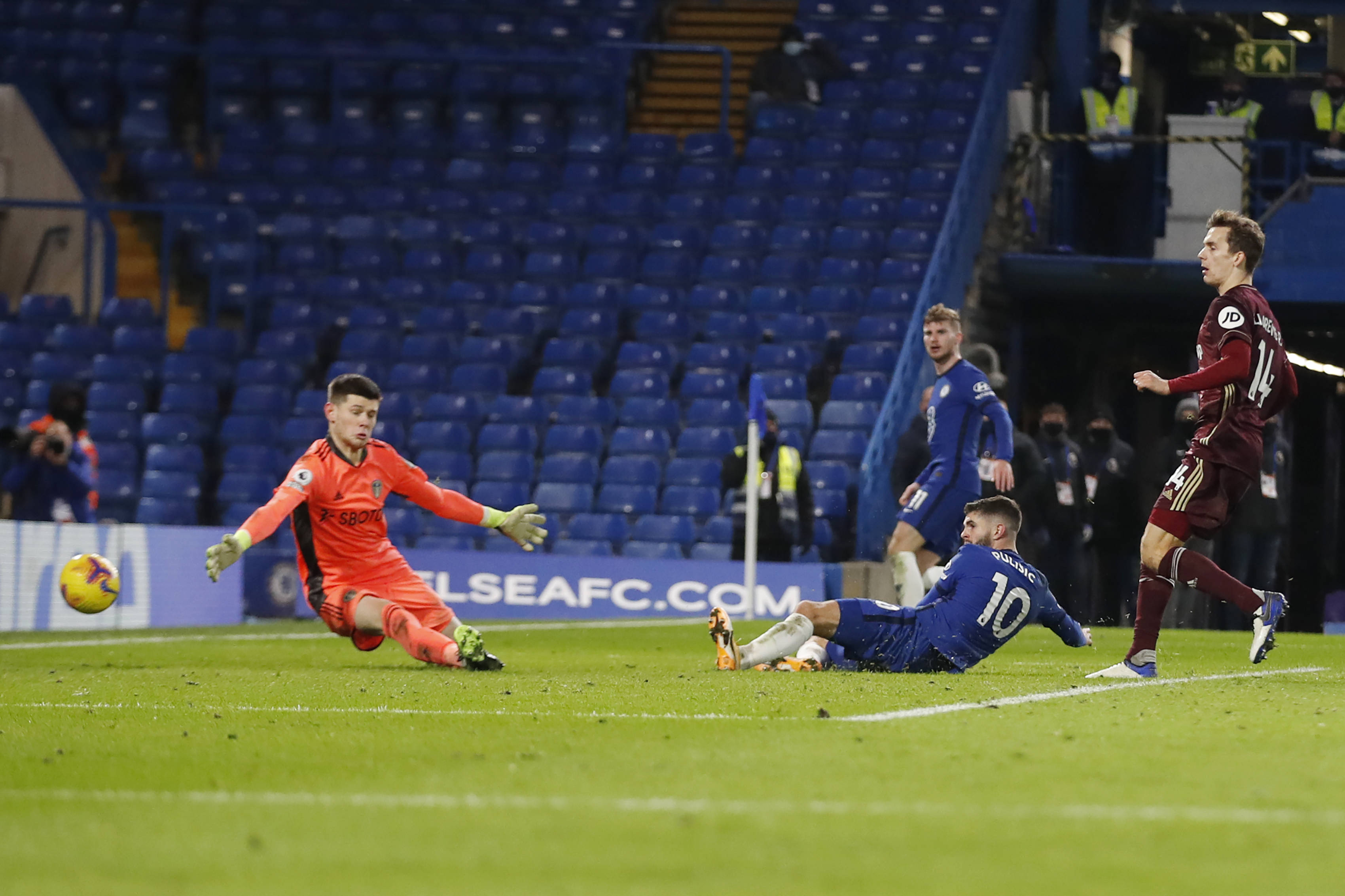 引人入胜的 引人入胜的